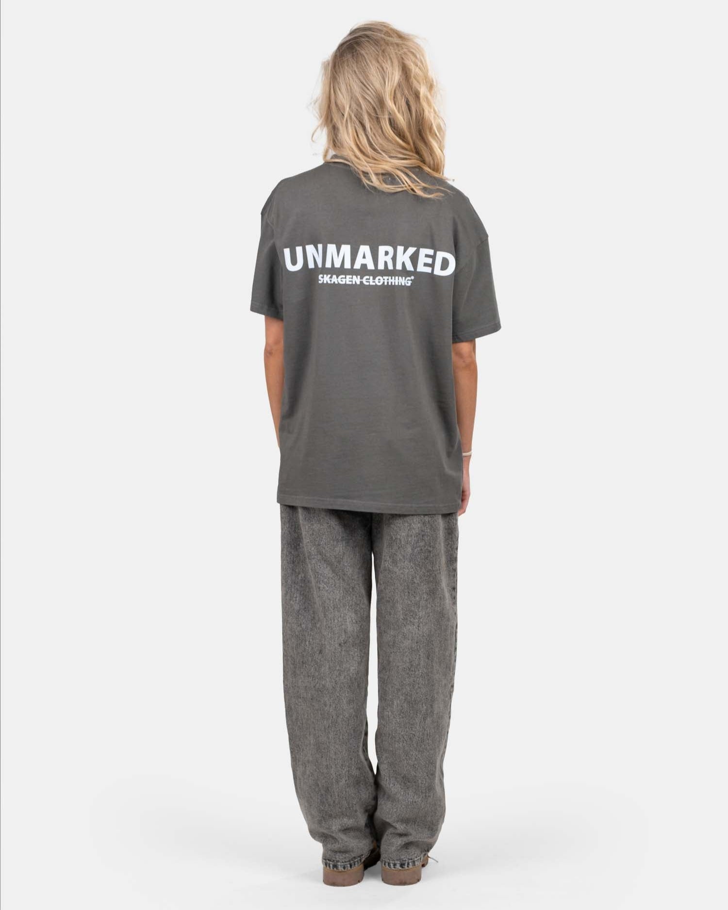 UNMARKED T-shirt Washed Grey | Skagen - clothing.dk